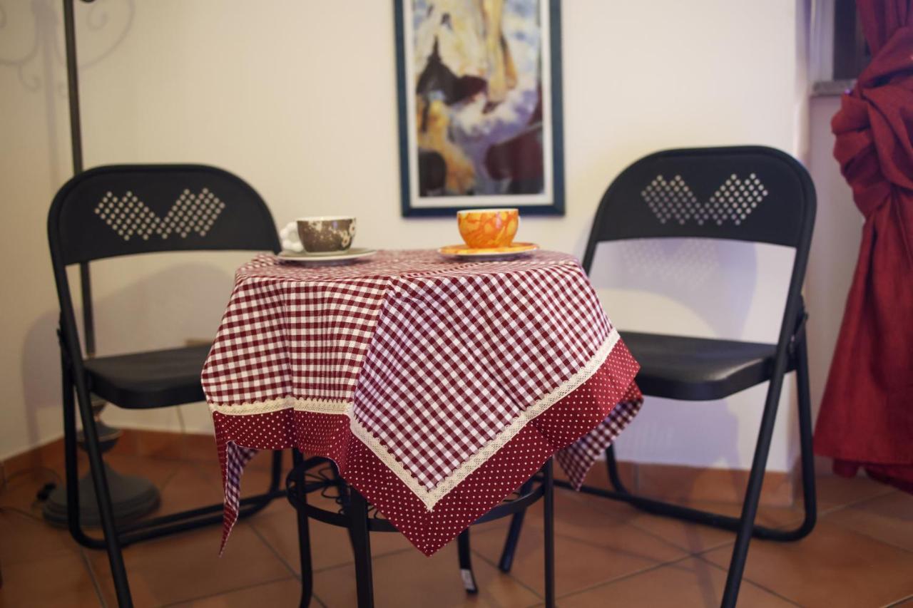 דירות ויטרבו La Rosa Scarlatta מראה חיצוני תמונה
